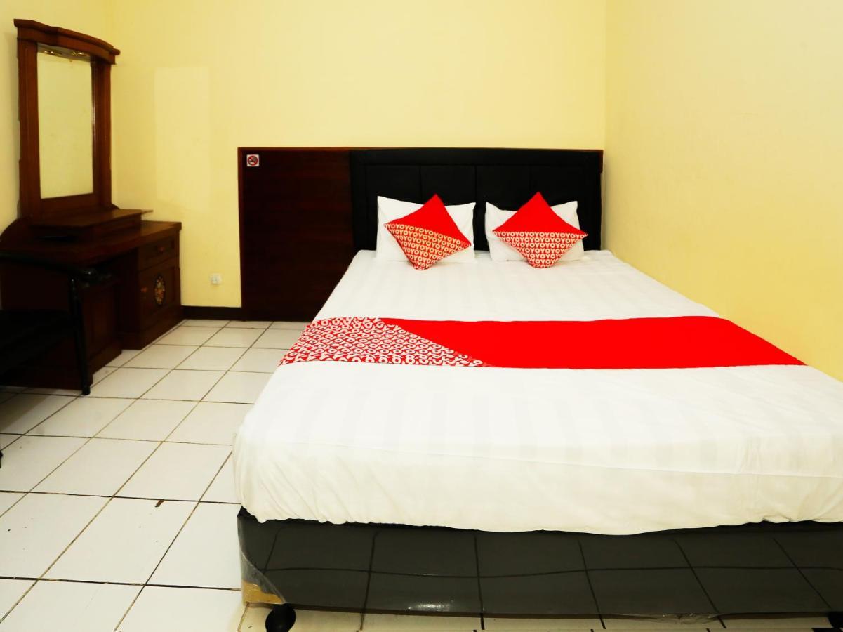 Oyo 93136 Hotel Santo Djaya 2 Bogor Zewnętrze zdjęcie