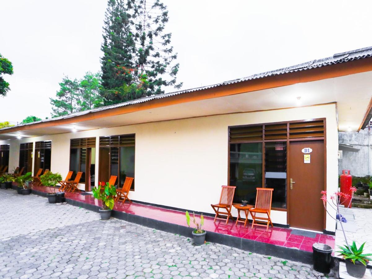 Oyo 93136 Hotel Santo Djaya 2 Bogor Zewnętrze zdjęcie