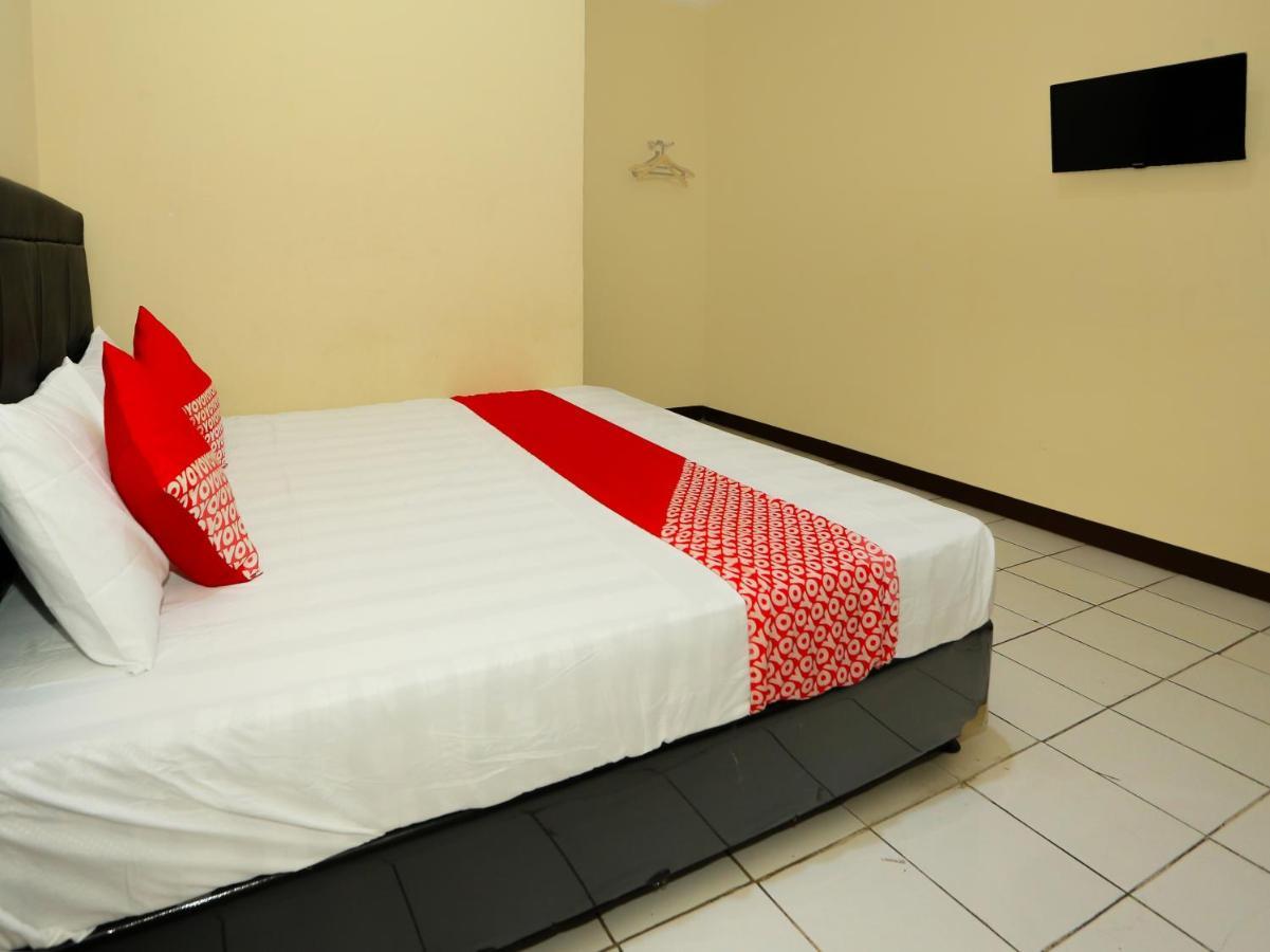 Oyo 93136 Hotel Santo Djaya 2 Bogor Zewnętrze zdjęcie