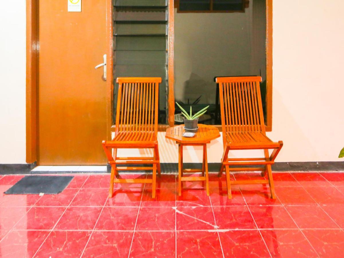 Oyo 93136 Hotel Santo Djaya 2 Bogor Zewnętrze zdjęcie