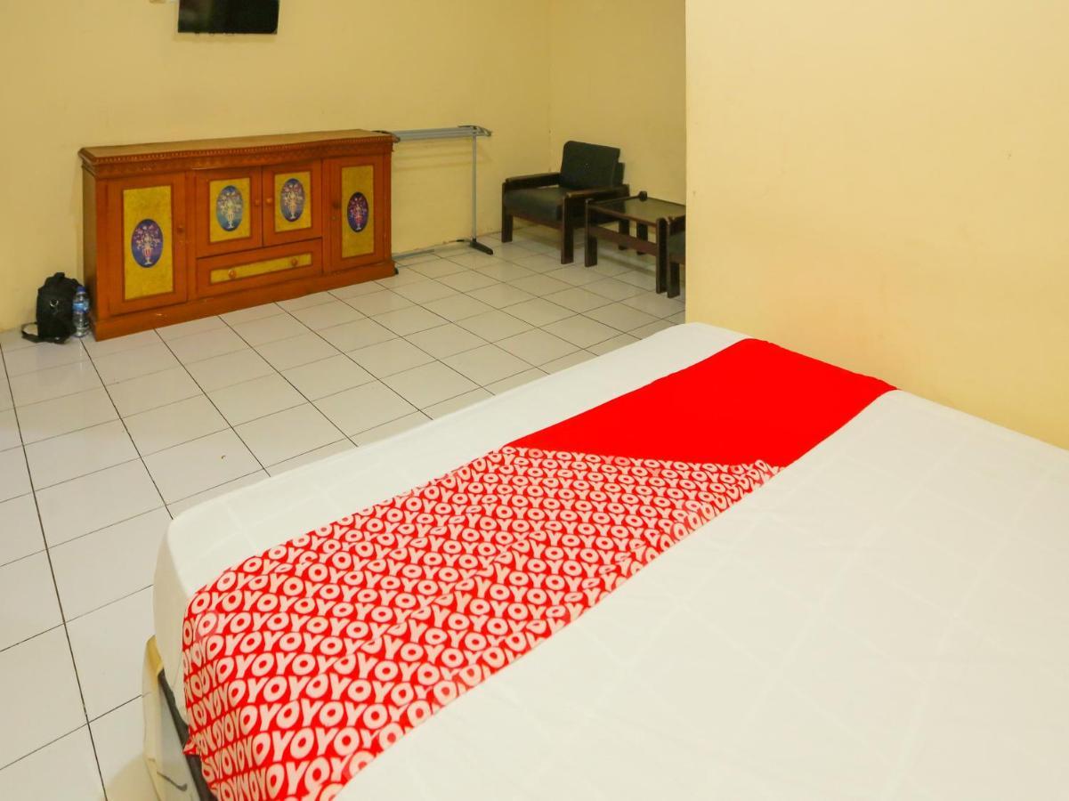 Oyo 93136 Hotel Santo Djaya 2 Bogor Zewnętrze zdjęcie