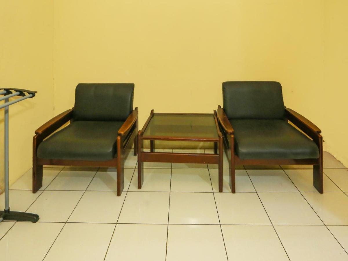 Oyo 93136 Hotel Santo Djaya 2 Bogor Zewnętrze zdjęcie